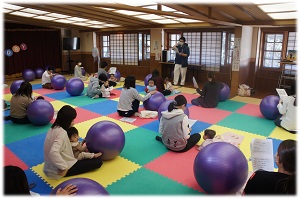 講話「食物アレルギー」の様子