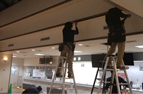 照明設備増設工事作業風景