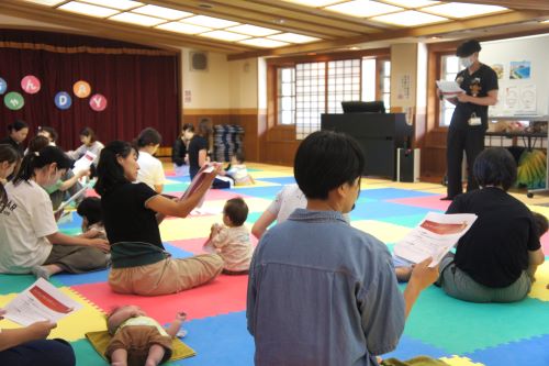 講話「熱性けいれん」の様子